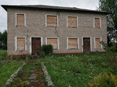 Административное здание  Петровщина Витебская обл., Глубокский р-н, Узречский с/с, д. Петровщина Открытое акционерное общество "Золотая подкова"