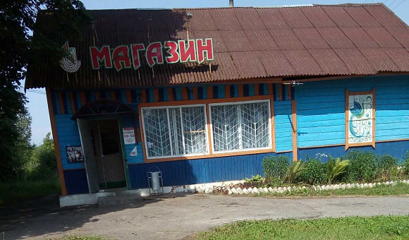 Неиспользуемое здание магазина Неиспользуемое здание магазина