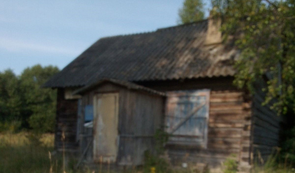 Неиспользуемое здание магазина Неиспользуемое здание магазина