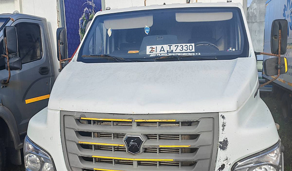 Лот 50. Грузовой специальный фургон изотермический GAZ-C41R13 KUPAVA 47N800 и материалы