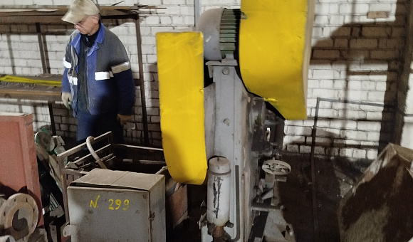 Лот № 3.  Ножницы, комбинированные НВ5121, 1984 года выпуска, инвентарный № 299