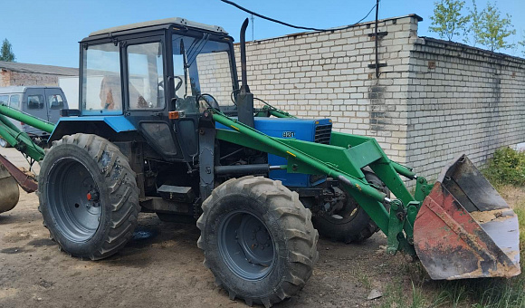 Экскаватор-погрузчик ЭП-Ф-П на базе Беларус 82П, 2008 г.в. Экскаватор-погрузчик ЭП-Ф-П на базе Беларус 82П, 2008 г.в.