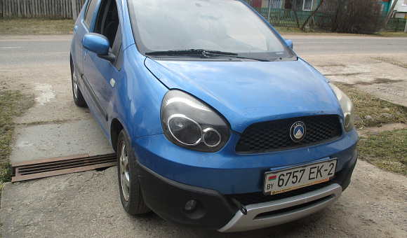 Лот № 1. Автомобиль Geely LC - Cross, 2014 года выпуска