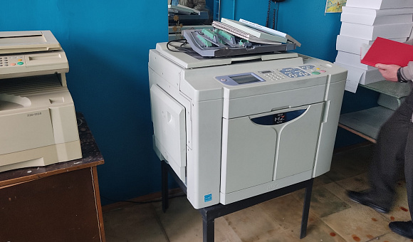 Лот № 5. Машина трафаретной печати RISO MZ 1070 А3, инв. № 00292. Лот № 5. Машина трафаретной печати RISO MZ 1070 А3, инв. № 00292.