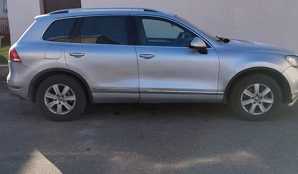 Лот №1. Легковой автомобиль Volkswagen Touareg, 2010 года выпуска Лот №1. Легковой автомобиль Volkswagen Touareg, 2010 года выпуска