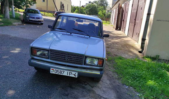 Легковой автомобиль LADA ВАЗ-21074, 2011 года выпуска Легковой автомобиль LADA ВАЗ-21074, 2011 года выпуска