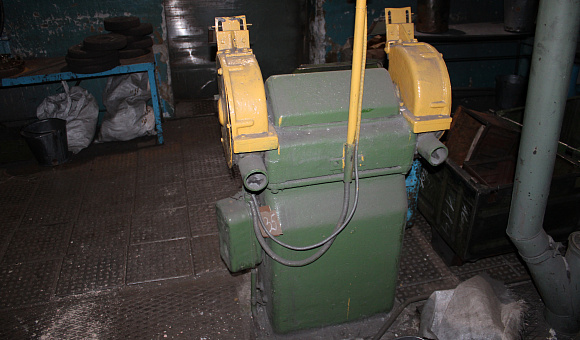 Станок точильно-шлифовальный 3Б632, Н, абразив, 0,2 тн, инв. №1702