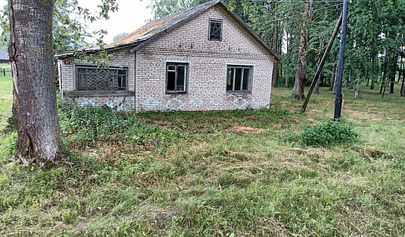 Одноквартирный жилой дом по адресу: Витебская обл., Бешенковичский р-н, Бешенковичский с/с, д. Косаревщина, д.21. Одноквартирный жилой дом по адресу: Витебская обл., Бешенковичский р-н, Бешенковичский с/с, д. Косаревщина, д.21.