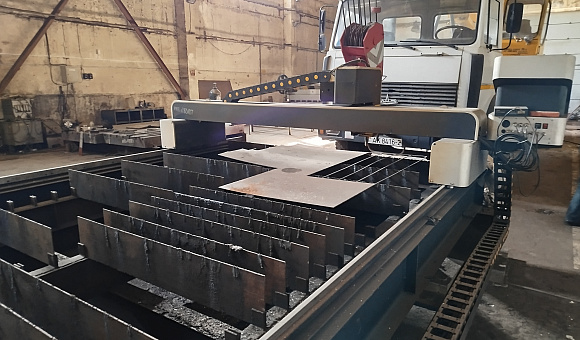 Лот № 17. Стол для установки плазменной резки, 2022 года выпуска,  инвентарный № 83108