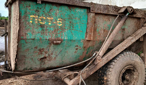 Полуприцеп самосвальный тракторный ПСТ 6 Инв.№10648 Полуприцеп самосвальный тракторный ПСТ 6 Инв.№10648
