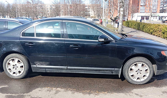 Лот № 1. Легковой автомобиль VOLVO S80, 2006 года выпуска,