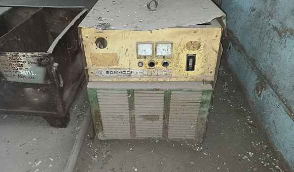 Лот №22. Сварочный агрегат ВДМ-1001 инв. №00001032		