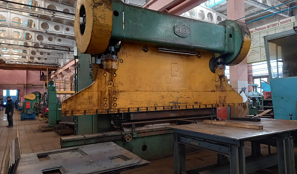 Пресс кромкогибочный РА250, 36,9 тн Пресс кромкогибочный РА250, 36,9 тн