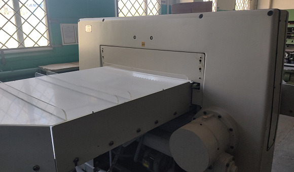 Лот № 6. Бумагорезальная машина DAEHO C1160, инв. № 00288. Лот № 6. Бумагорезальная машина DAEHO C1160, инв. № 00288.